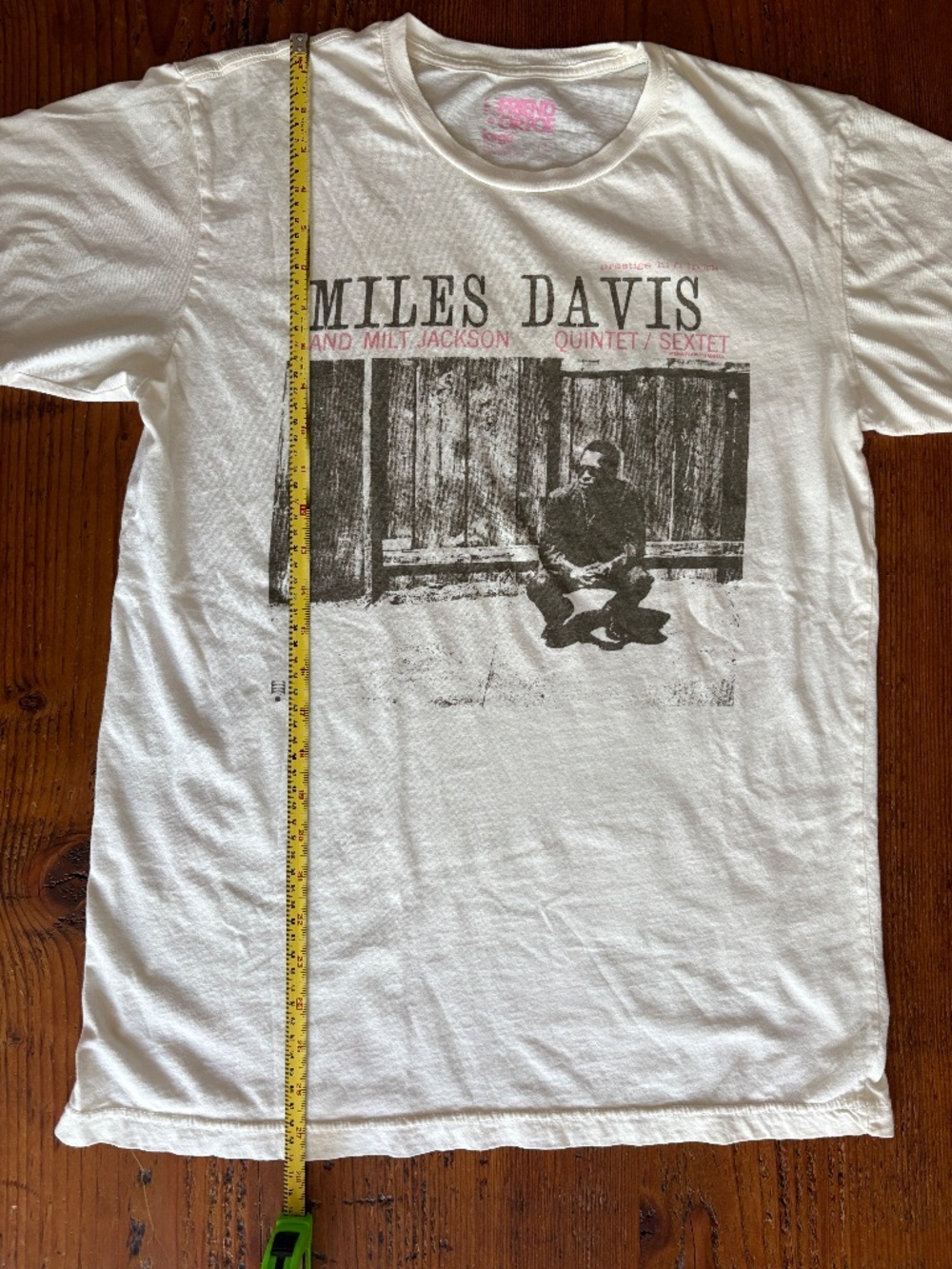 Friend or Foe 100% Cotton Miles Davis T-Shirt Size Large Made in USA Men - Picture 7 of 9
